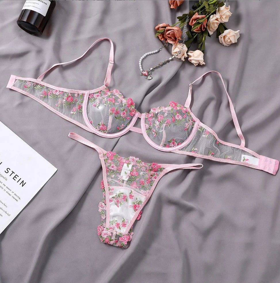Sexy Transparent Lace Lingerie Set – Flower Embroidered V-Neck See-Through Bra & Panty Style Heaven