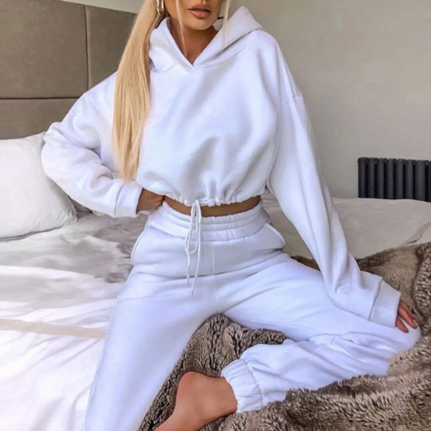Women’s Long-Sleeve Sportswear Set – Casual Fashion Two-Piece Outfit Style Heaven