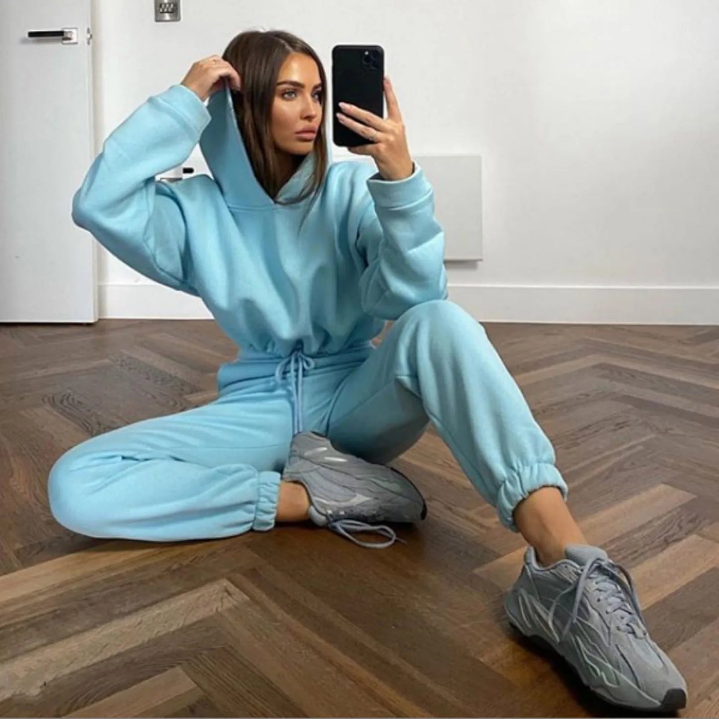 Women’s Long-Sleeve Sportswear Set – Casual Fashion Two-Piece Outfit Style Heaven