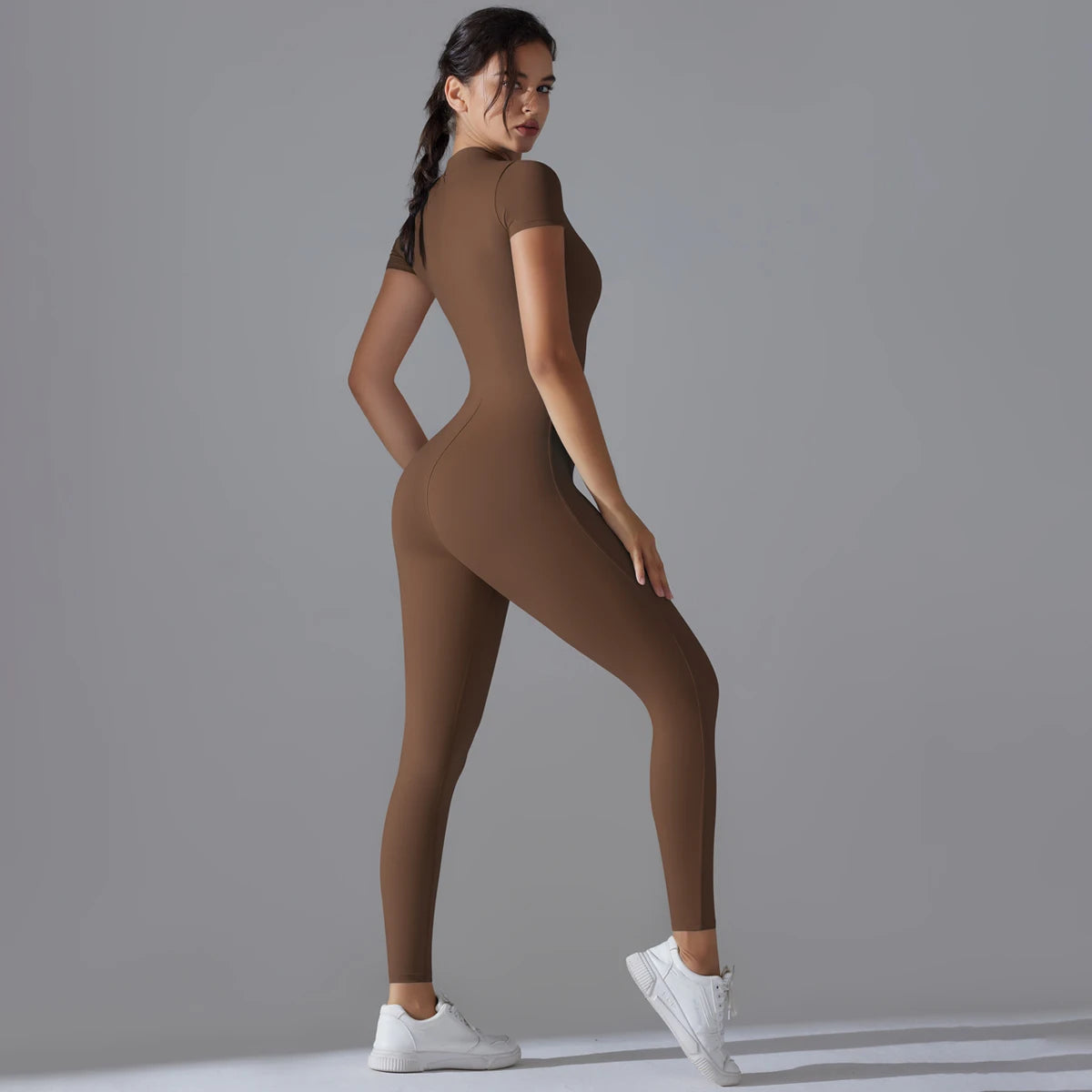 Women’s One-Piece Short Sleeve Yoga Jumpsuit with Zipper – Push-Up Gym Fitness Bodysuit Style Heaven