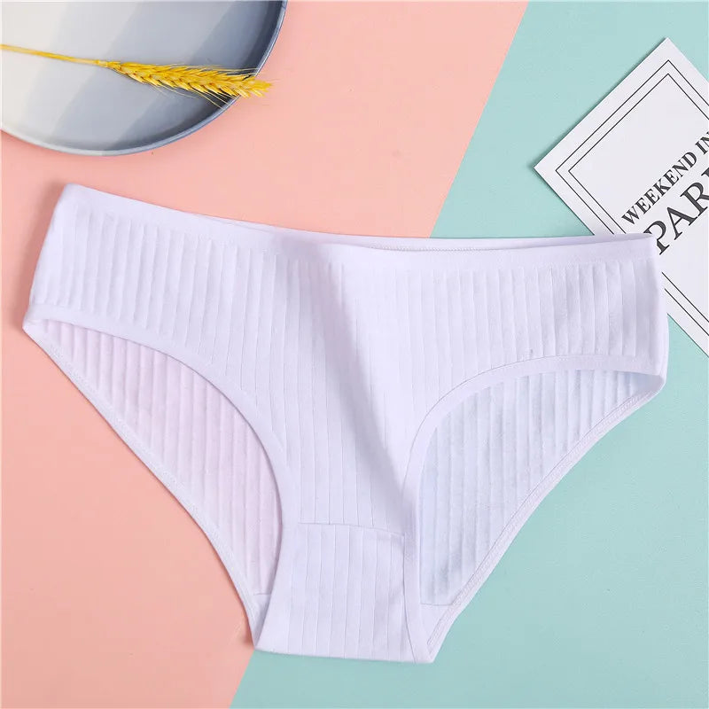 FINETOO 3-Piece Women's Cotton Underwear Set – Soft & Sexy Solid Color Panties - Style Heaven