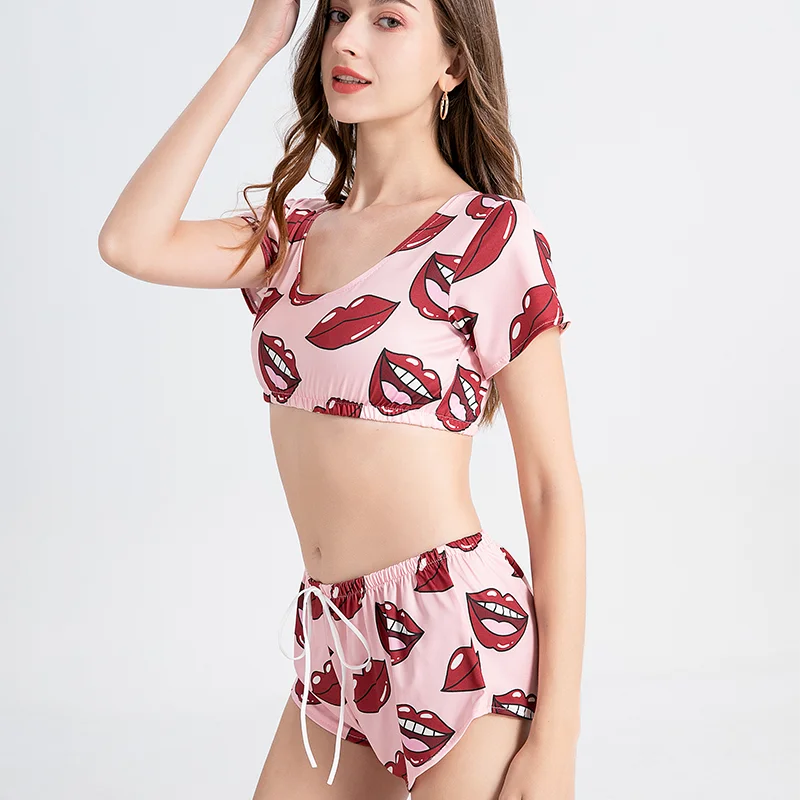 Sexy Lips Print Pajama Set – 2-Piece Summer Sleepwear Suit Style Heaven