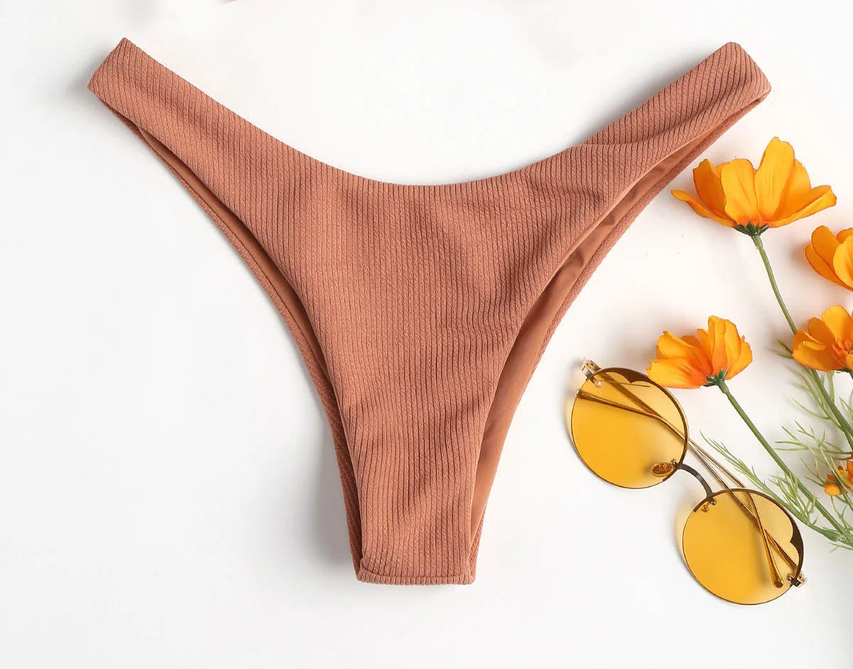 Women’s Sexy Tube Top Bow Split Bikini Swimsuit – Stylish Swimwear with High-Waisted Bottoms Style Heaven