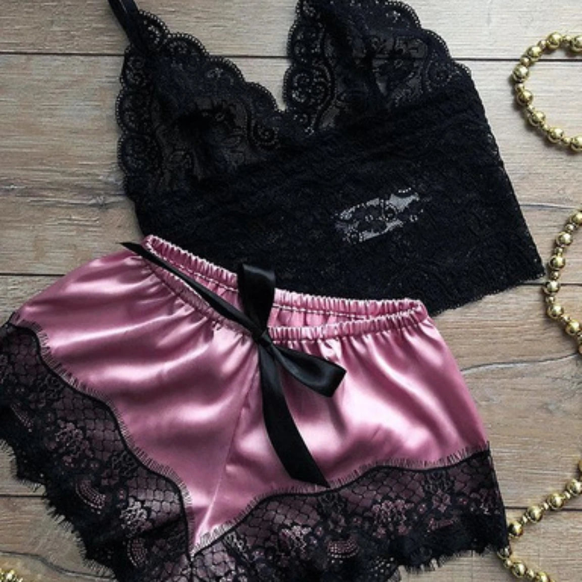 Sexy Lace Pajama Set – 2-Piece Camisole & Shorts Sleepwear for Women Style Heaven