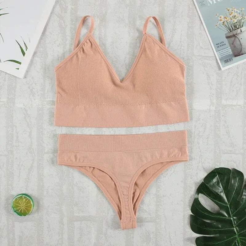 2PCS Seamless Bra & Panty Set – Women's Soft Bralette & Sexy G-String Underwear, Comfortable Lingerie Style Heaven
