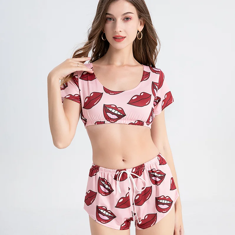 Sexy Lips Print Pajama Set – 2-Piece Summer Sleepwear Suit Style Heaven