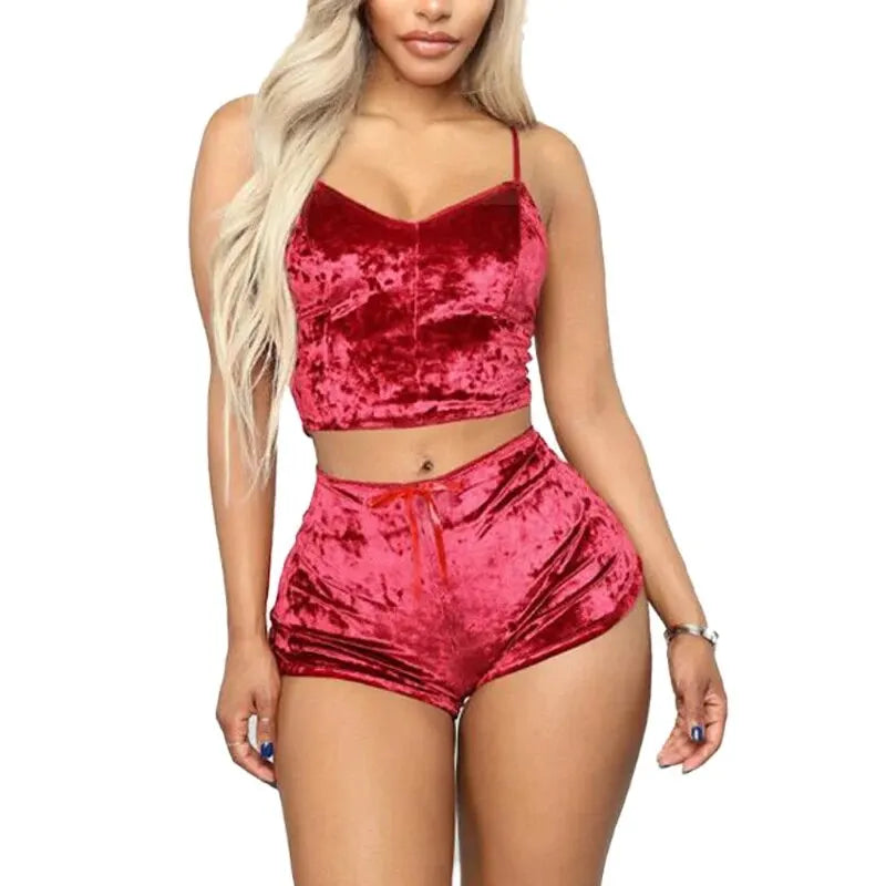 Sexy Velvet Strappy Pajama Set – Soft & Elegant 2-Piece Sleepwear Style Heaven