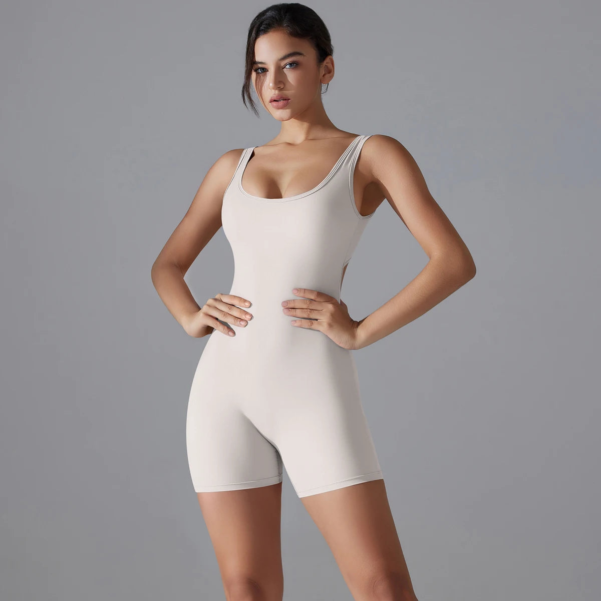 V-Back Scrunch Sports Jumpsuit – Sleeveless One-Piece Gym & Yoga Bodysuit for Women Style Heaven