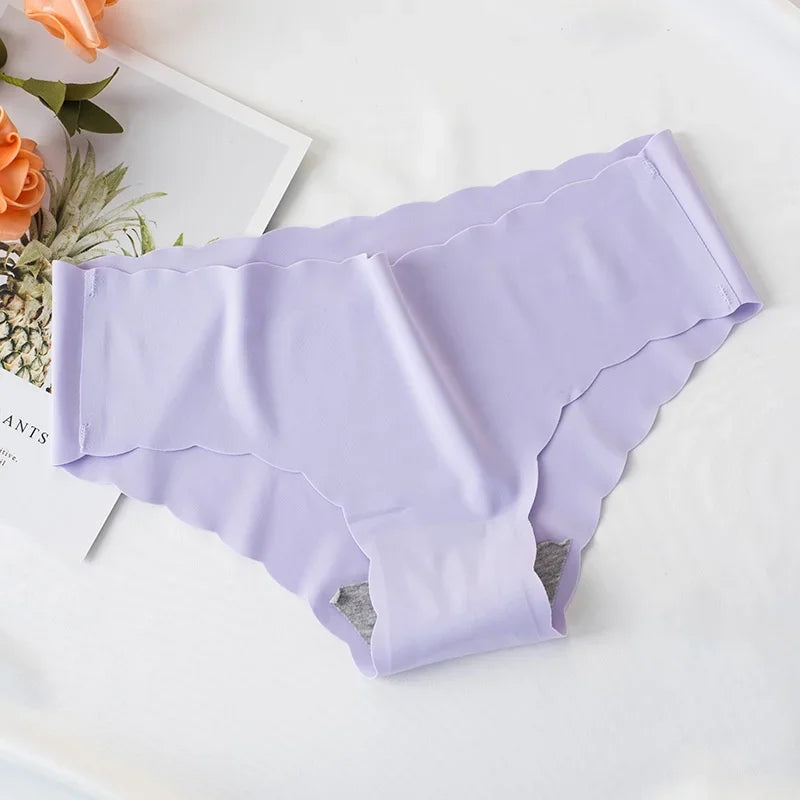 4PCS Ice Silk Seamless Women's Underwear – High-End Japanese Style Panties with Pure Cotton Crotch, Ultra-Soft & Breathable Style Heaven