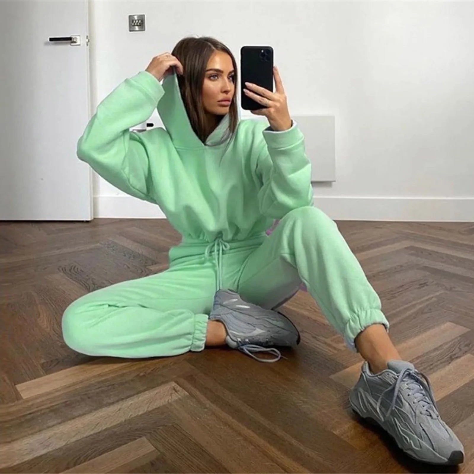 Women’s Long-Sleeve Sportswear Set – Casual Fashion Two-Piece Outfit Style Heaven
