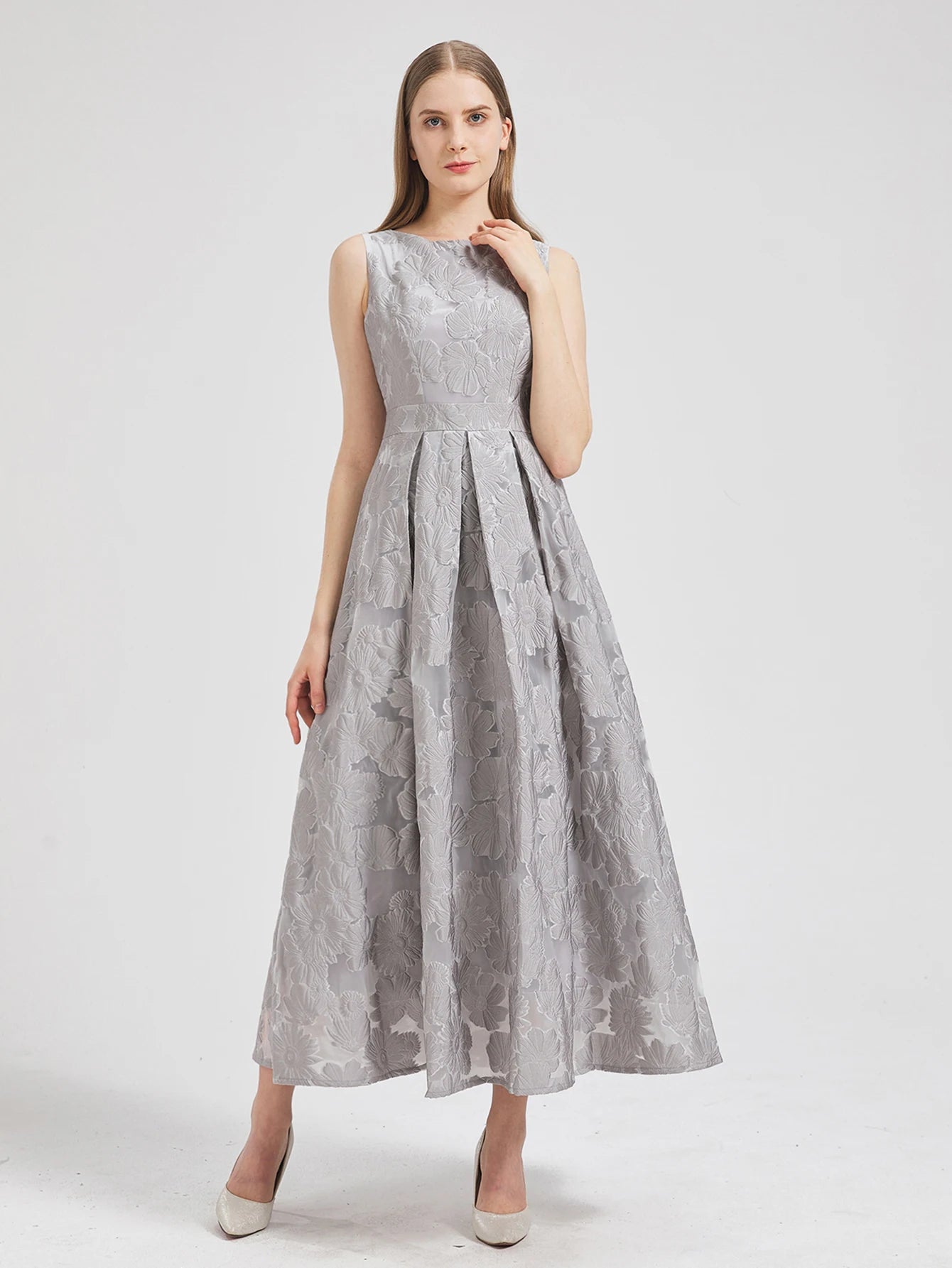 Women’s 2024 New Fashion Organza Flower Embroidery Long Dress – Elegant Sleeveless Evening Prom Dress Style Heaven