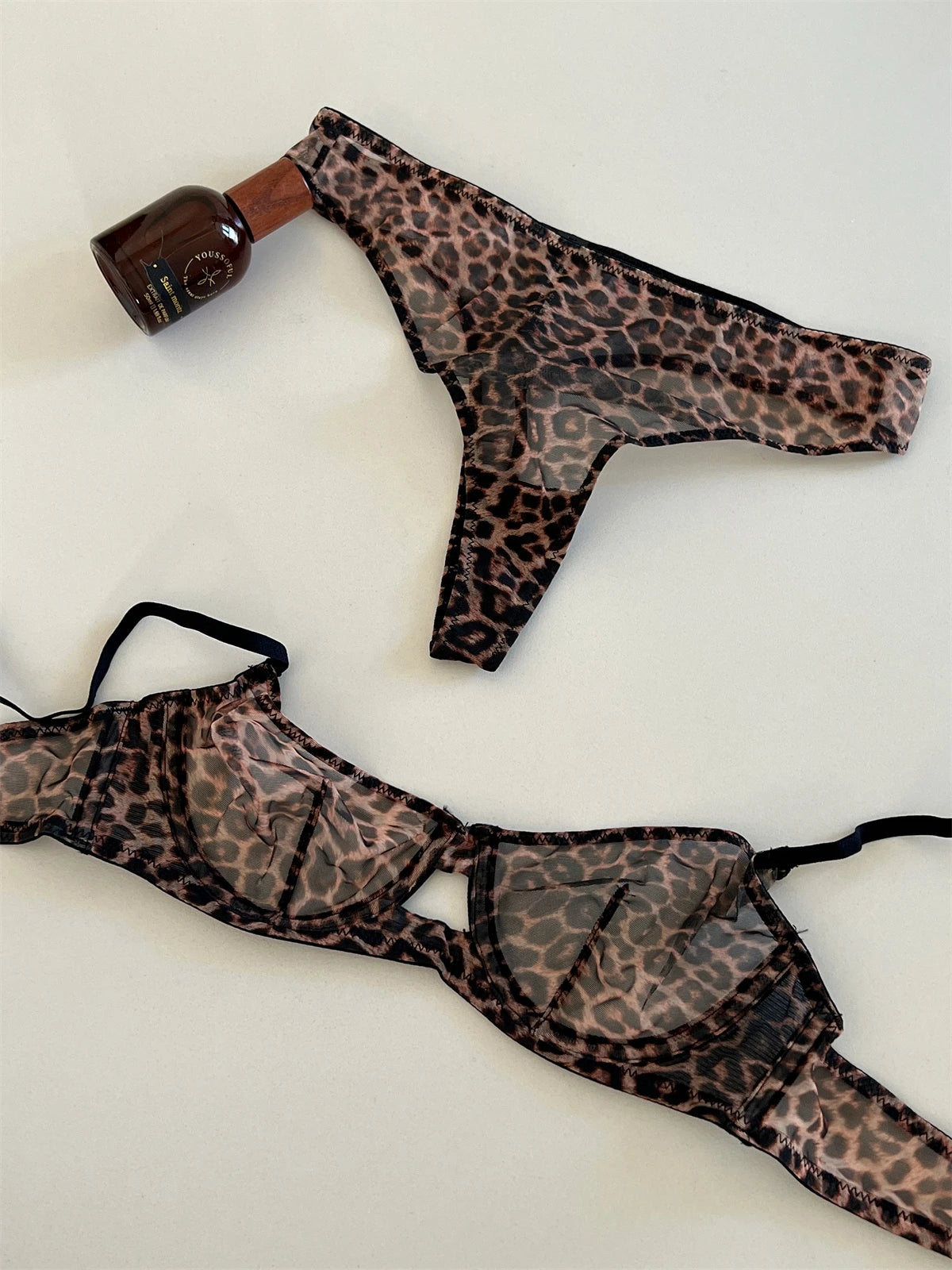 Ellolace Seamless Lace Lingerie Set – See-Through Sexy Bra & Panty Outfit for Women Style Heaven