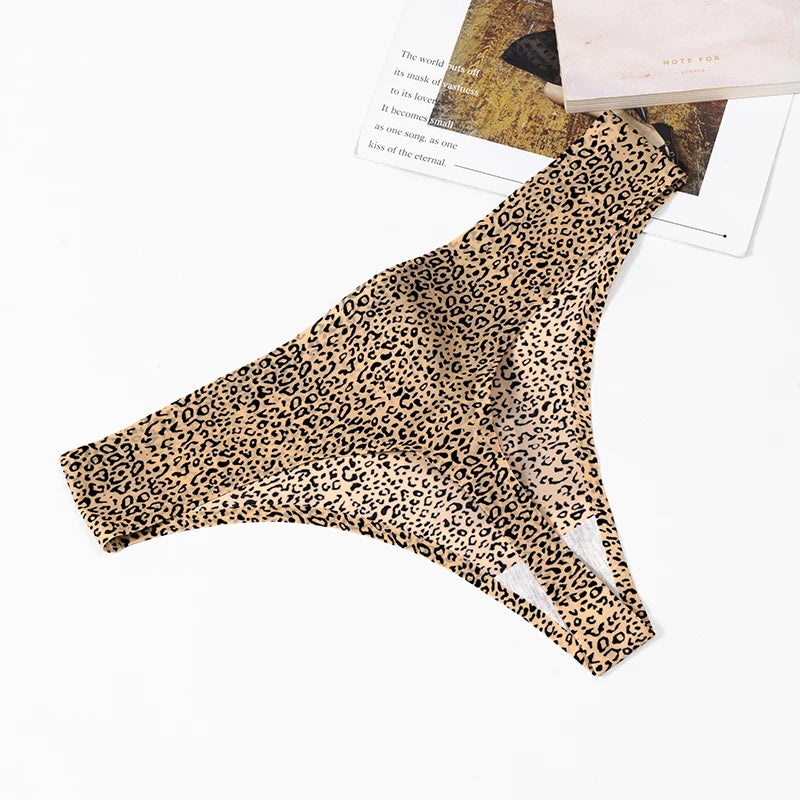 3-Pack Seamless Leopard Thongs – Sexy & Breathable T-Back Panties Style Heaven