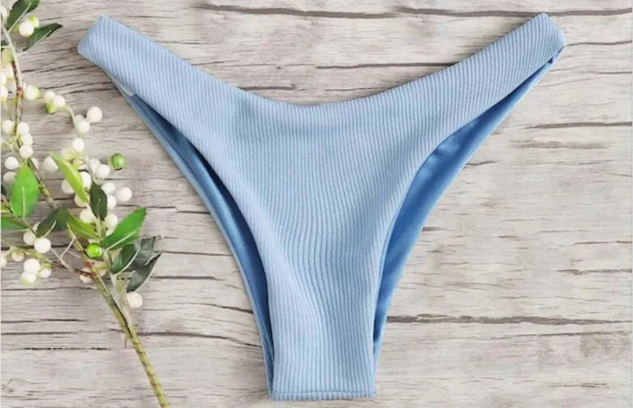 Women’s Sexy Tube Top Bow Split Bikini Swimsuit – Stylish Swimwear with High-Waisted Bottoms Style Heaven